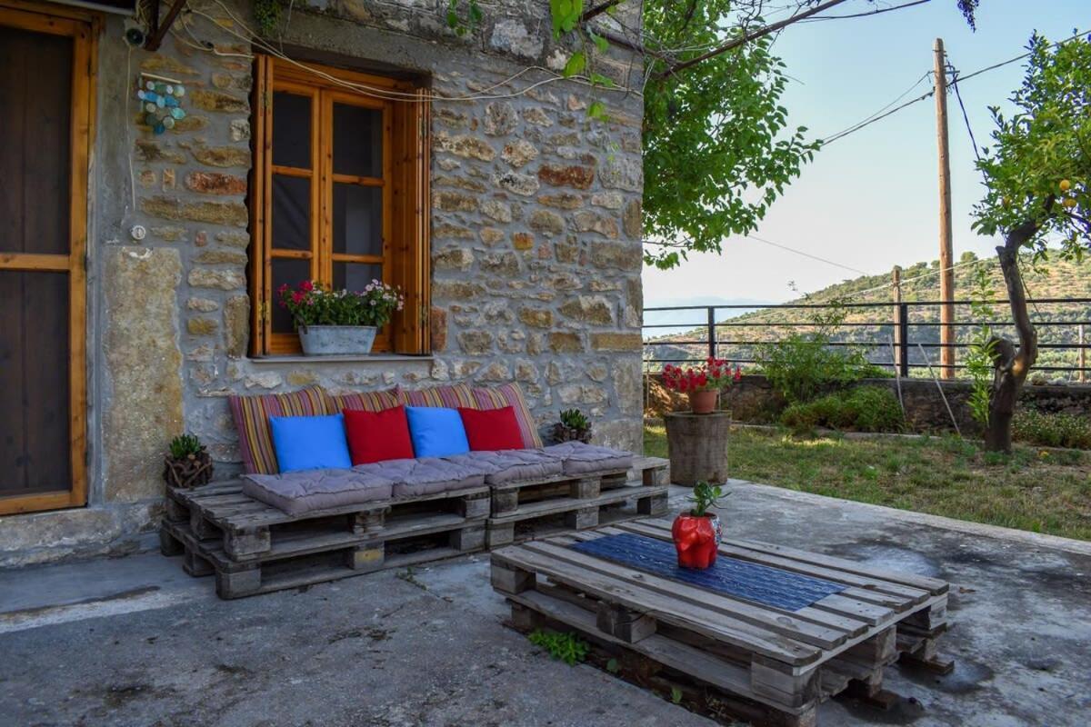 Coastal Stone Residence With Spectacular Scenery Kitriaí Eksteriør billede